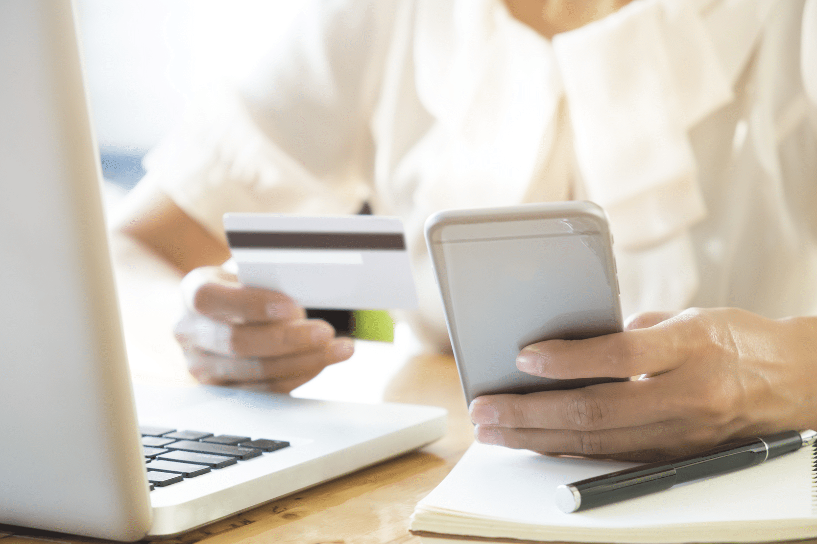 mobile-shopping-min mobile pay